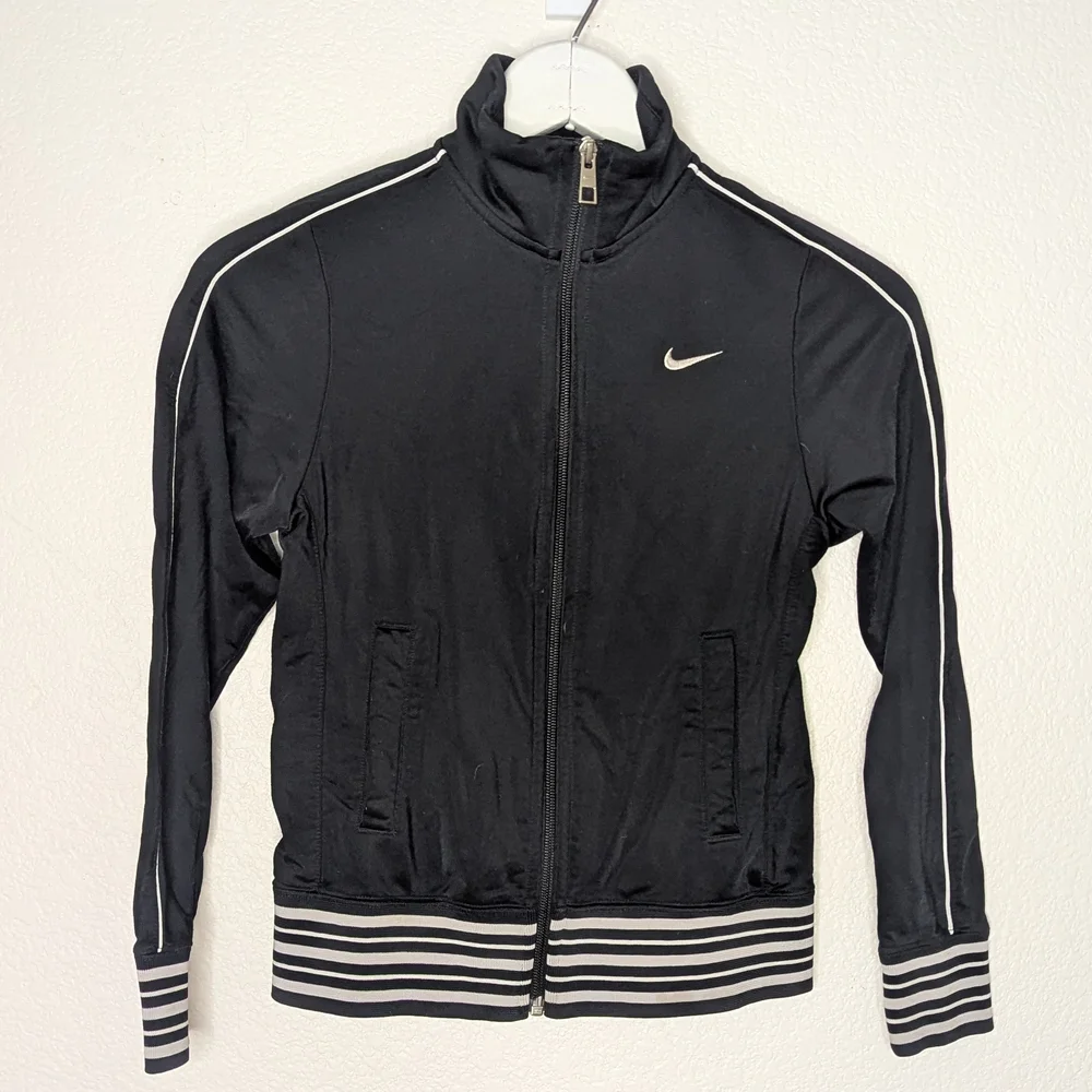 Nike Girls Warm Up Track Zipper Jacket‎ Medium